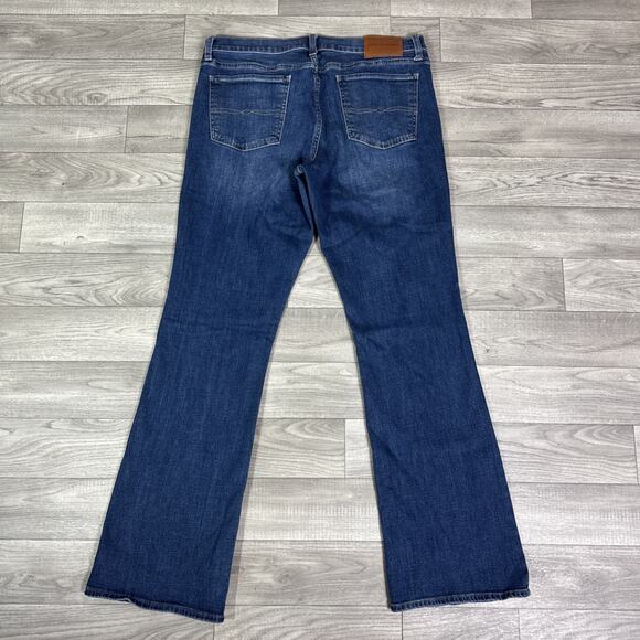 Lucky Brand Stretch High Rise Flare Leg Denim Jeans Medium Wash sz 14/32 - Picture 5 of 6